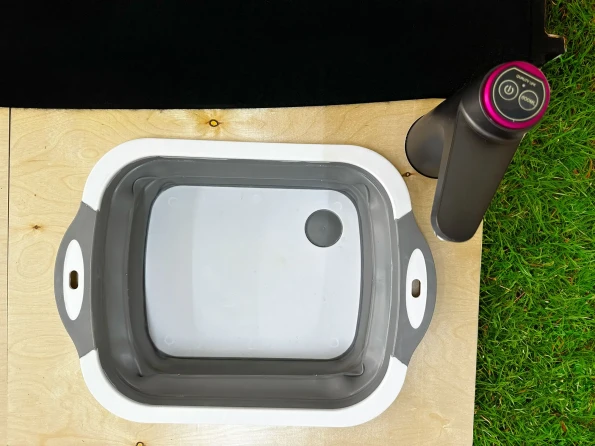 Usb rechargable faucet and foldable sink for camping